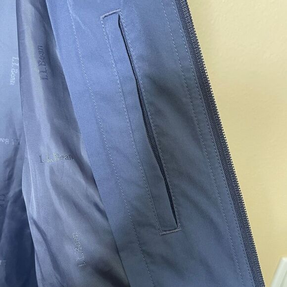 L.L. Bean Jacket Woman's Small Blue Full Zip Hooded Rain Coat Pockets Casual - Picture 5 of 11